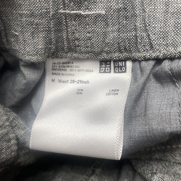 Uniqlo Chambray Linen Cotton Blend Elastic Waist Shorts - Picture 4 of 7